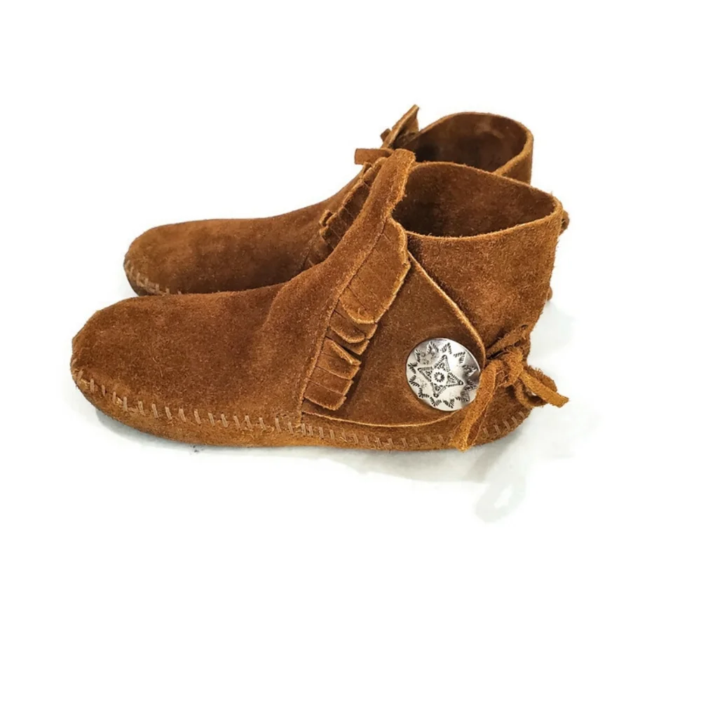 Minnetonka Kids' Concho Fringe Soft Sole Suede Leather Moccasins SZ 12 Western